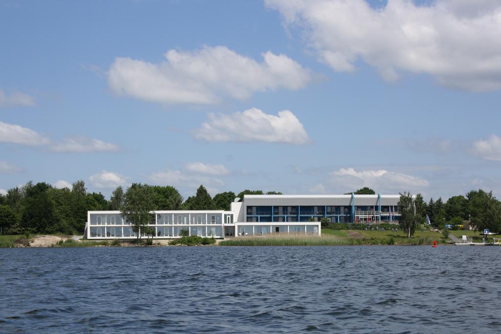 Strandhotel Senftenberger See Exteriér fotografie