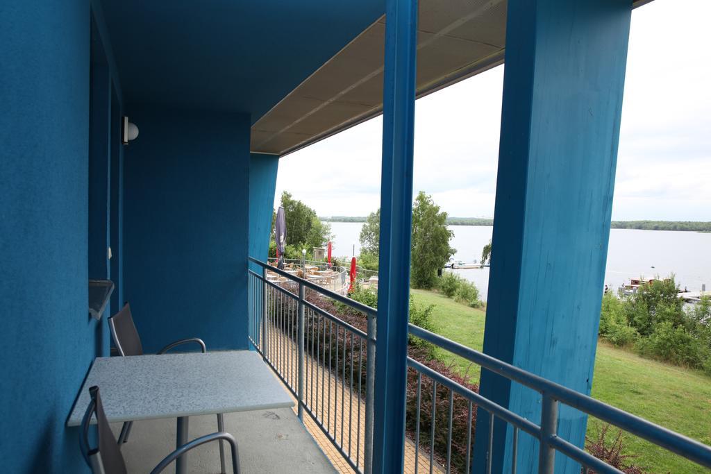 Strandhotel Senftenberger See Pokoj fotografie
